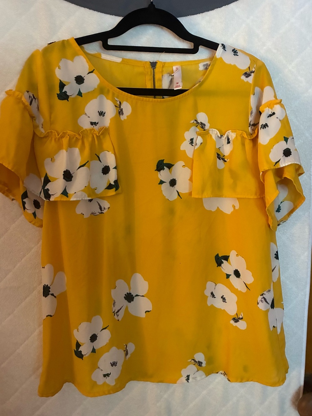 Xhilaration Yellow Floral Ruffle Sleeve Blouse